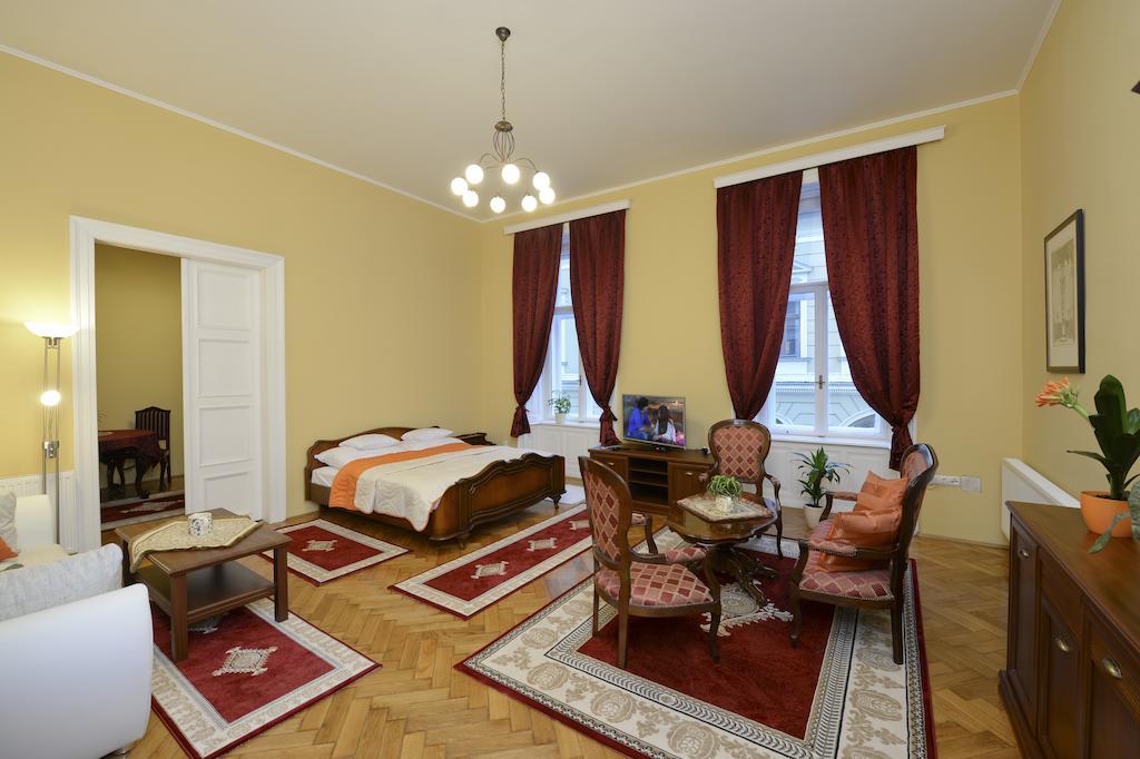 Centrum Vendeghaz Eger Room photo